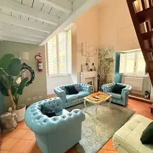 The Splendor Pantheon Area Apartment